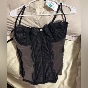 Viral Urban corset black. Large worn once basically new!